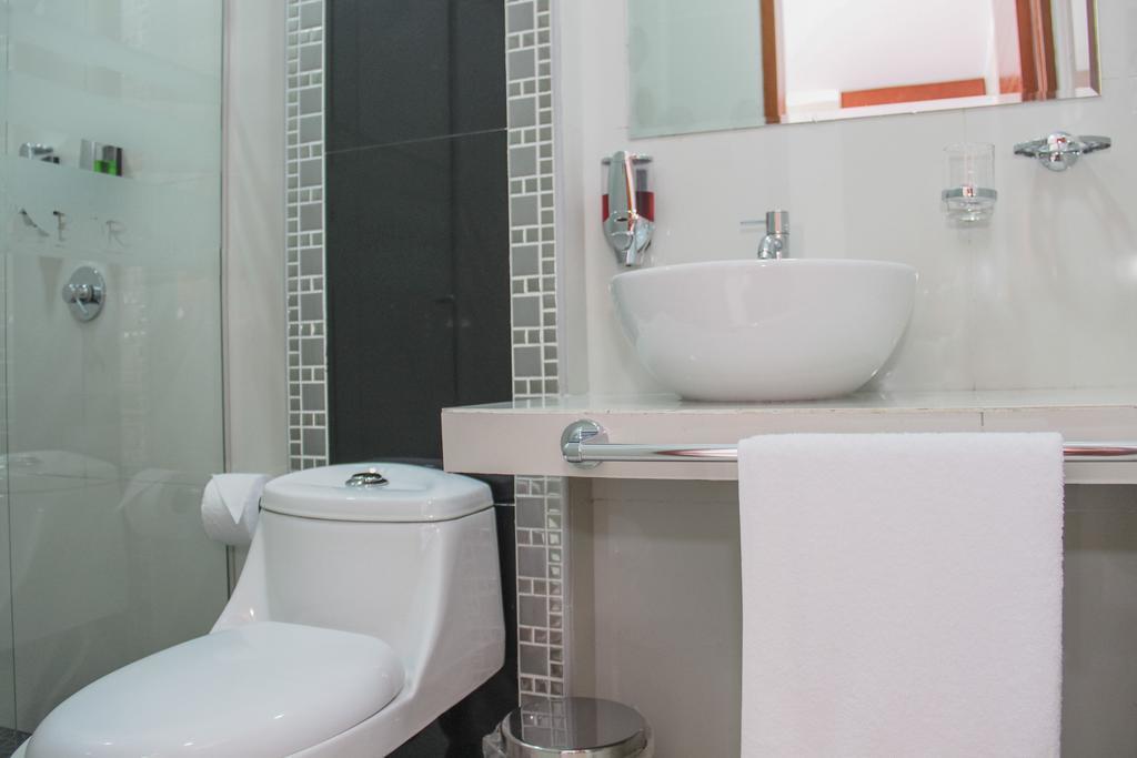 Bora Hotel Ікітос Екстер'єр фото
